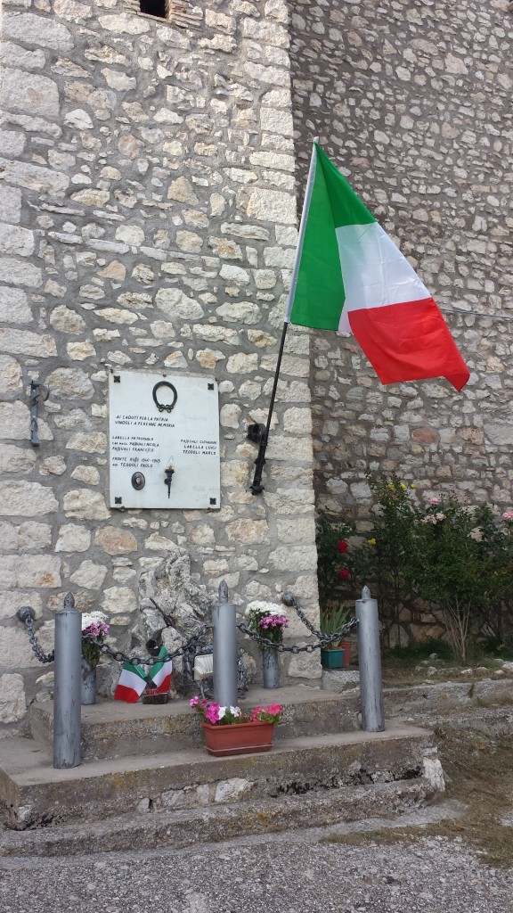 RESTAURATO IL MONUMENTO AI CADUTI DI VINDOLI